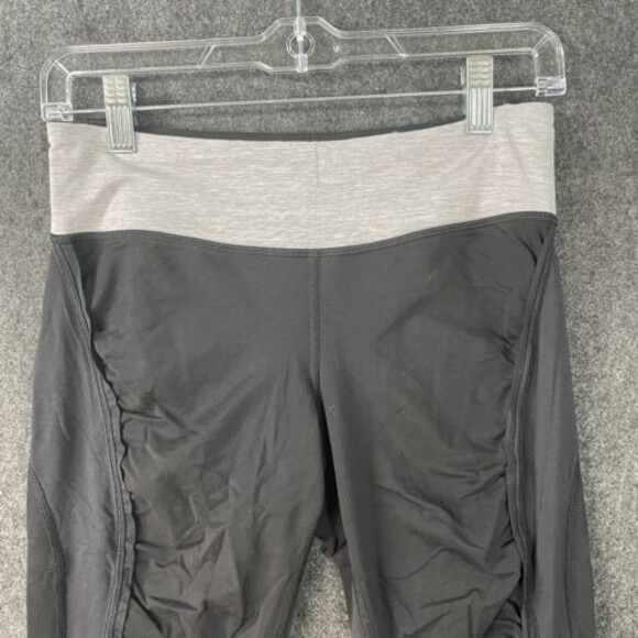 Lululemon Run Sun Sprinter Crop Leggings Women’s 6 Black Metallic Silver - Picture 2 of 9